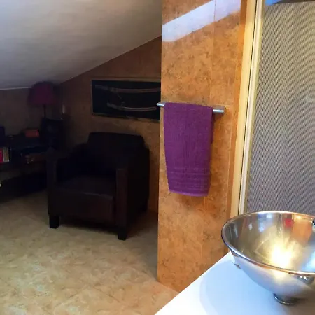 Spacious In With Private Pool, Mountain View *