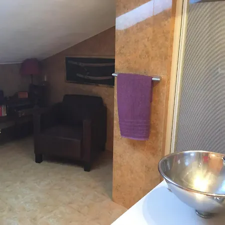 Spacious In With Private Pool, Mountain View *