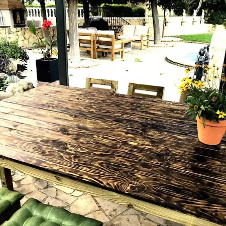 Spacious In With Private Pool, Mountain View Alforja